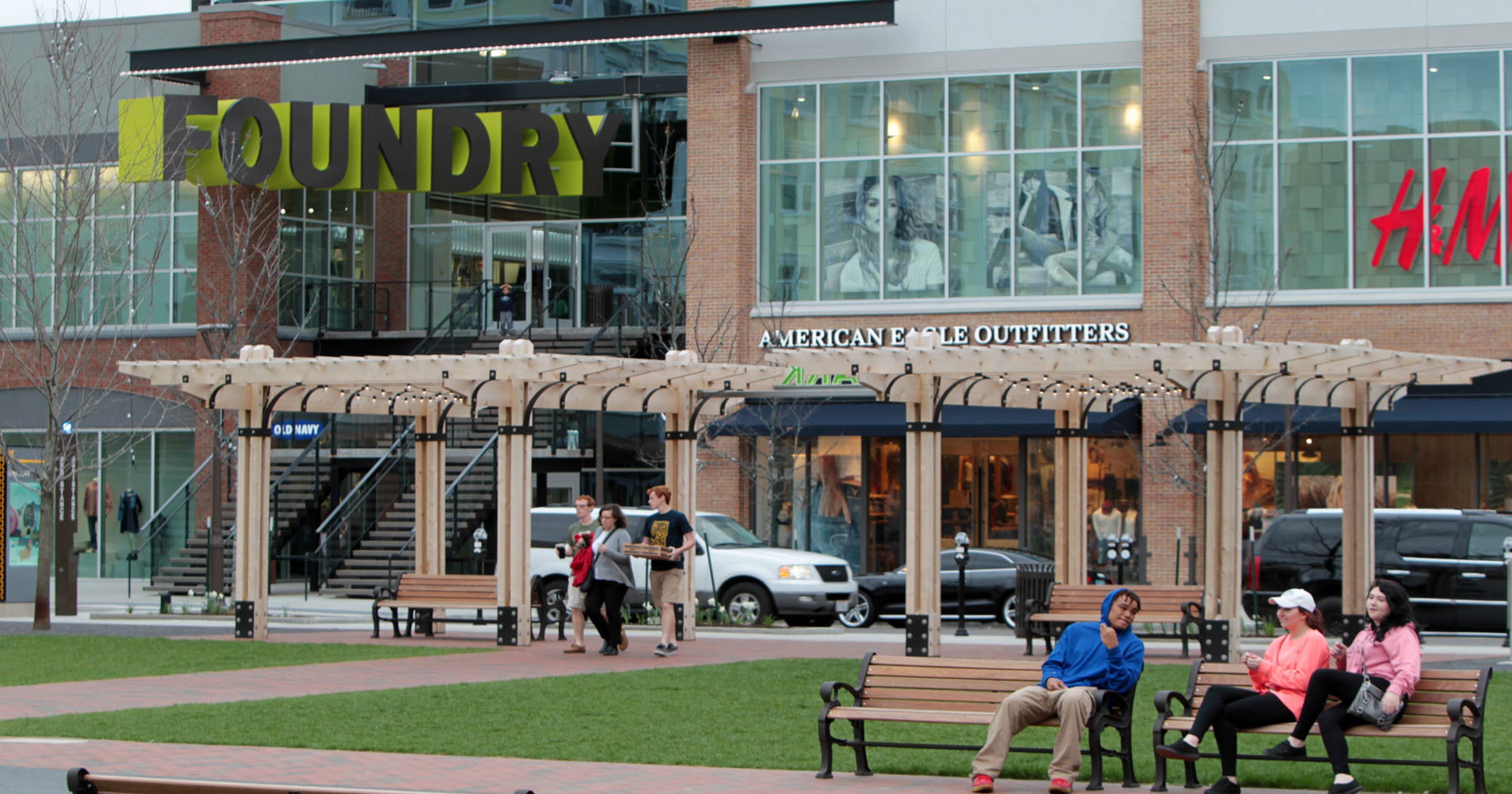 Polly Best of Liberty Center's restaurants