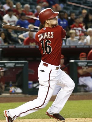 Arizona Diamondbacks' Chris Owings hits an RBI single against the Atlanta Braves in the 7th inning on Wednesday, June 3, 2015 at Chase Field in Phoenix, AZ.
