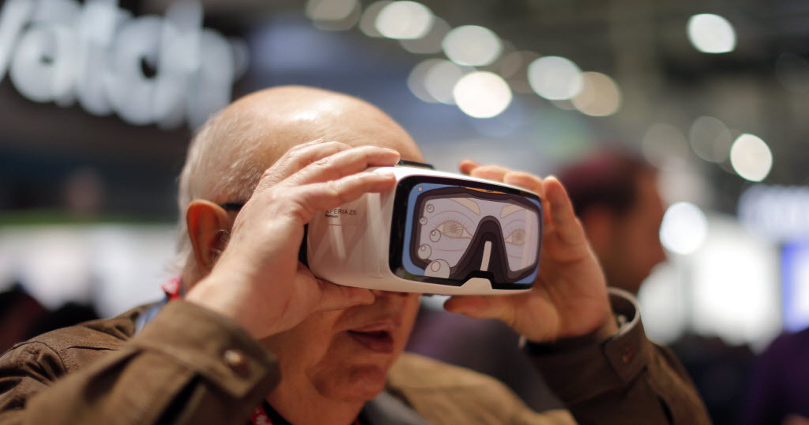 10 AR/VR sets that take you to another world