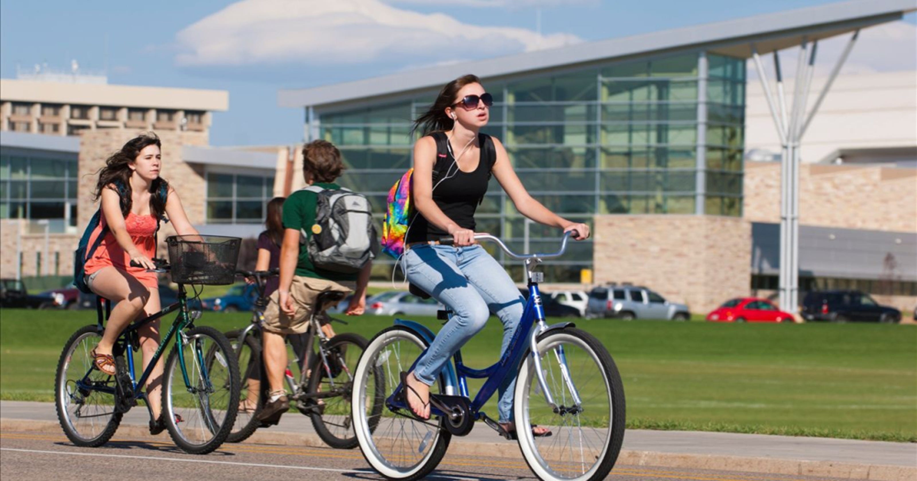 Kết quả hình ảnh cho students cycling