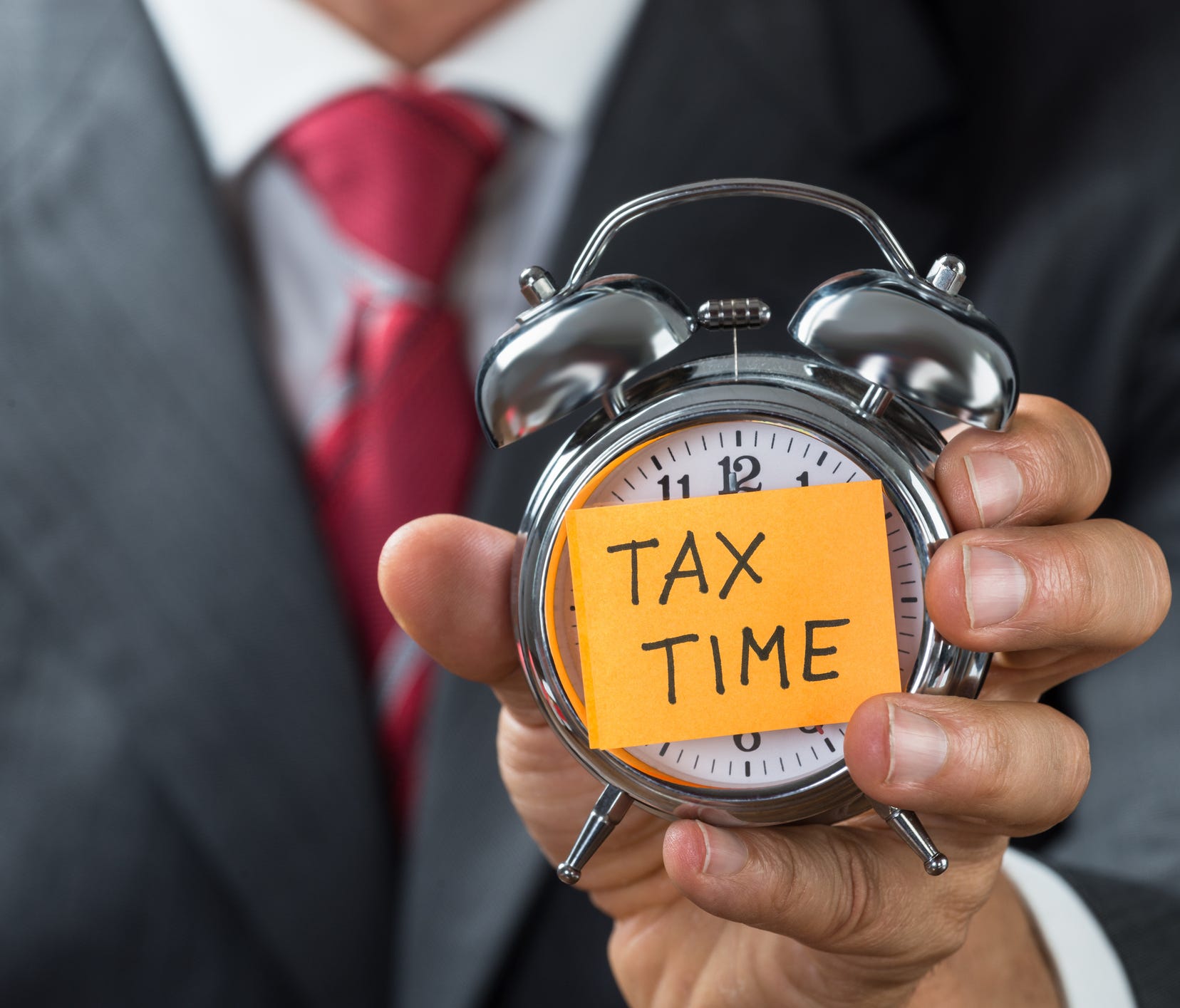To help avoid making a mess, we put together a list of tax filing things to keep in mind as the deadline approaches.