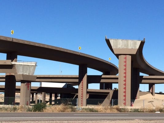 Loop 303 construction will finish Interstate 10 interchange bridges ...