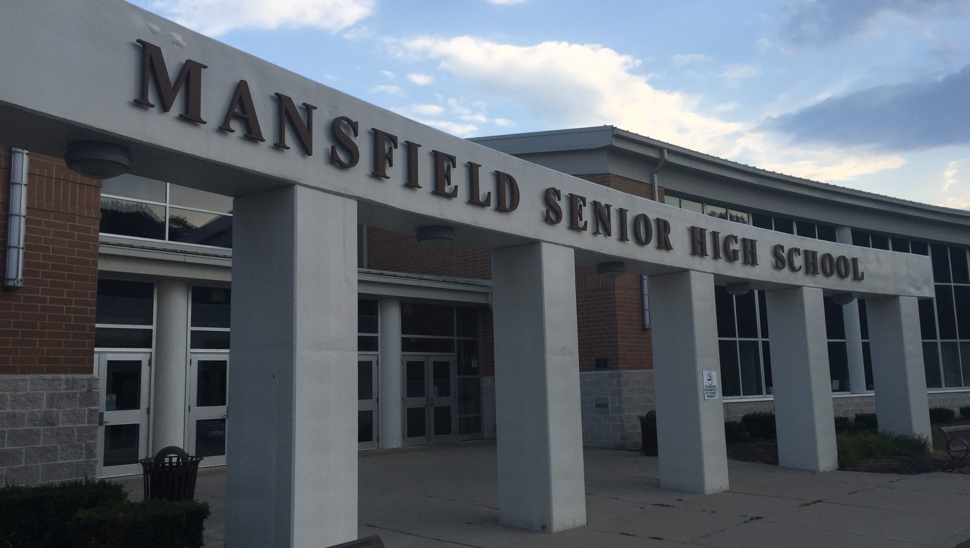 Fired staff deny having sex at Mansfield City Schools