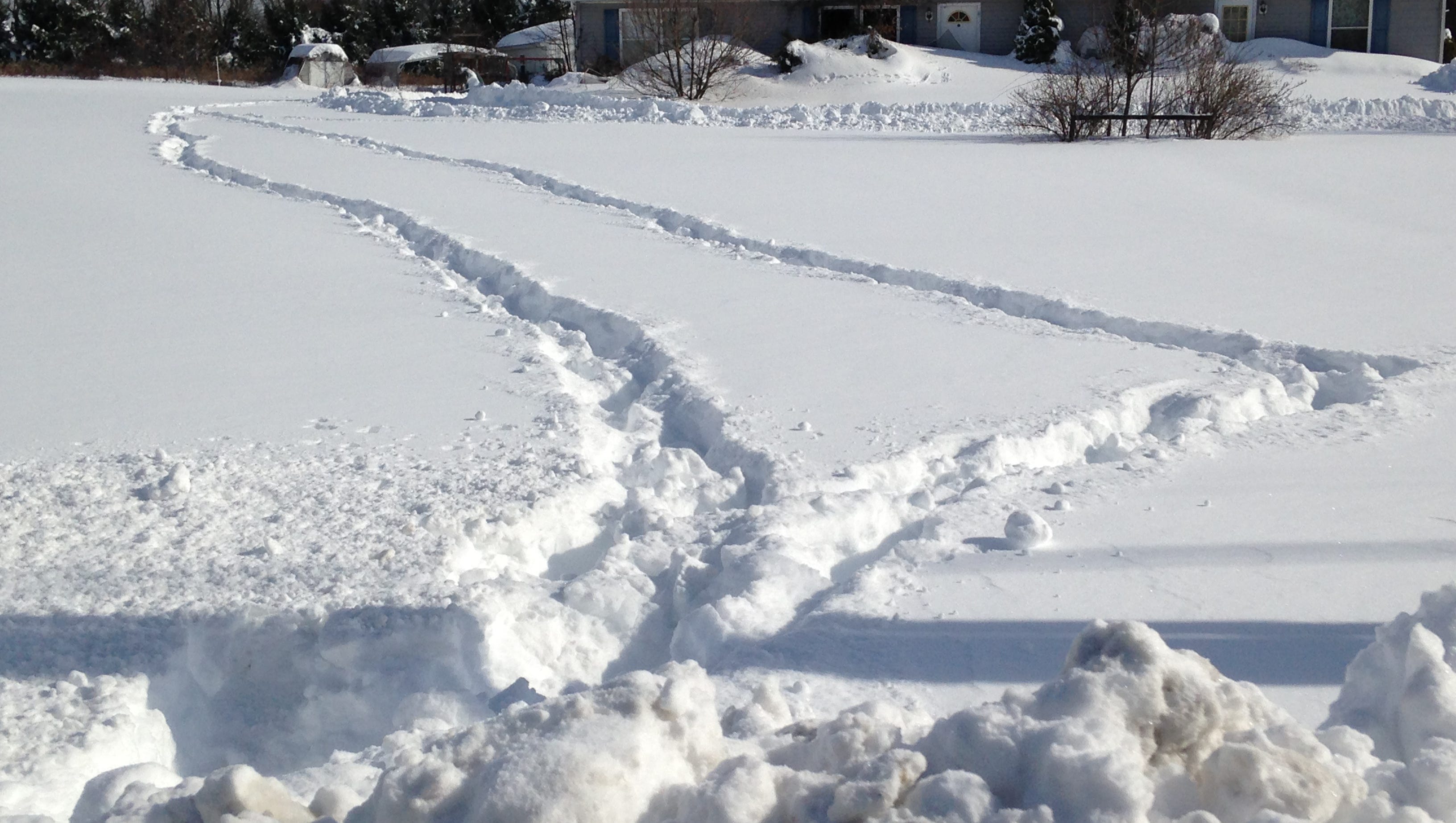 Emergency Responders Navigate York Snow