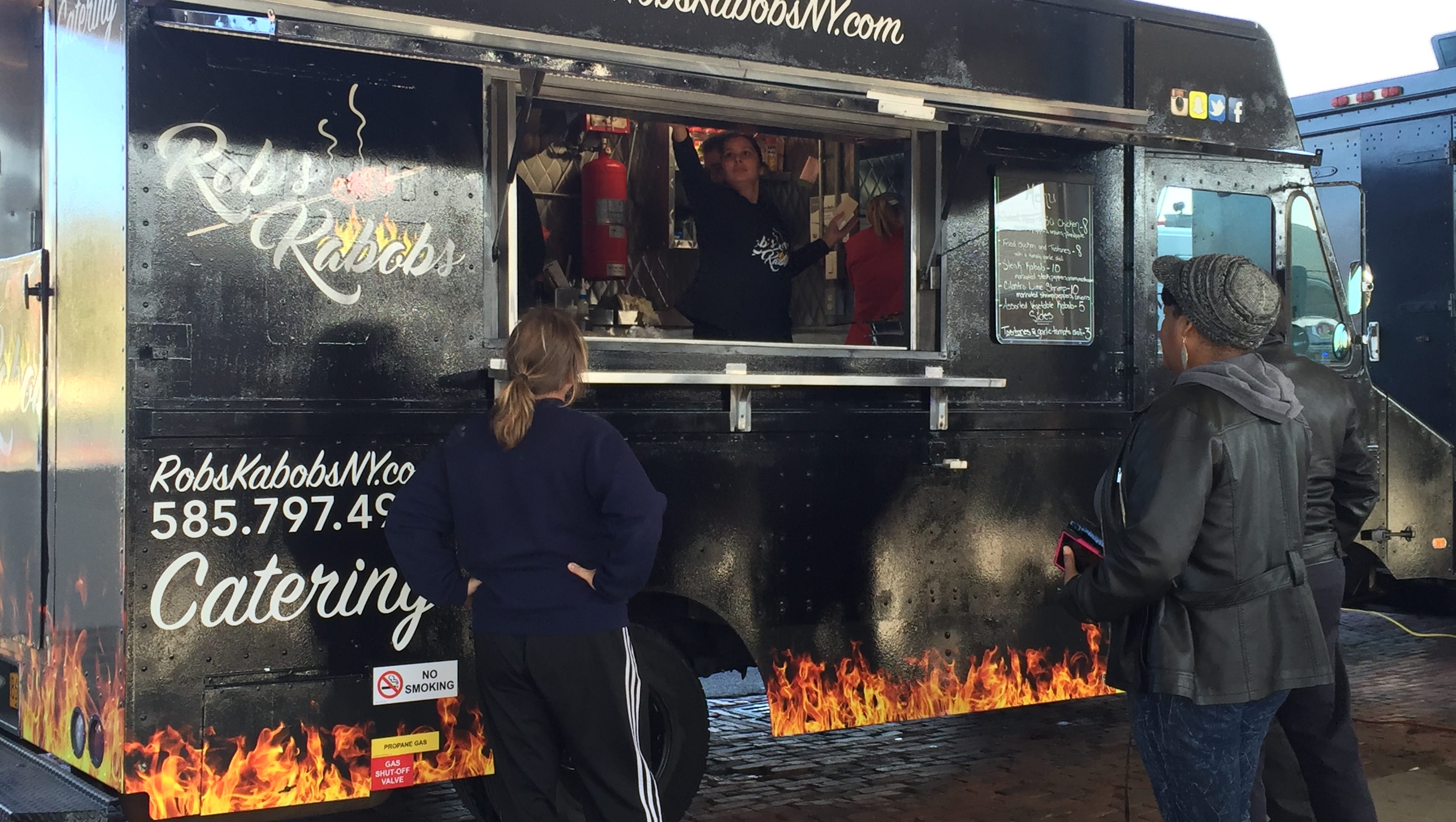 Quick Bites Five Fantastic Food Truck Dishes