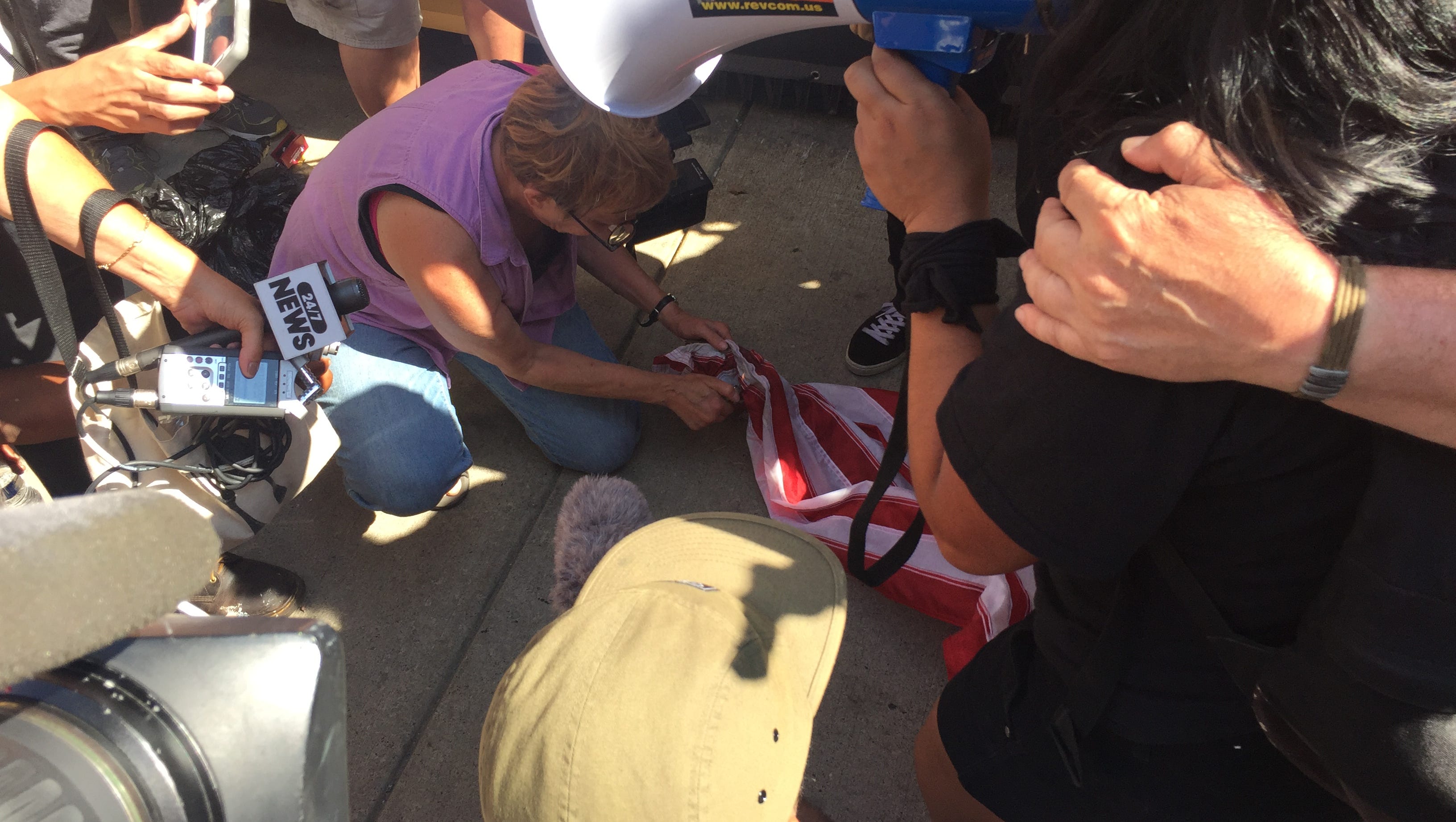 17 arrested at flagburning protest outside RNC