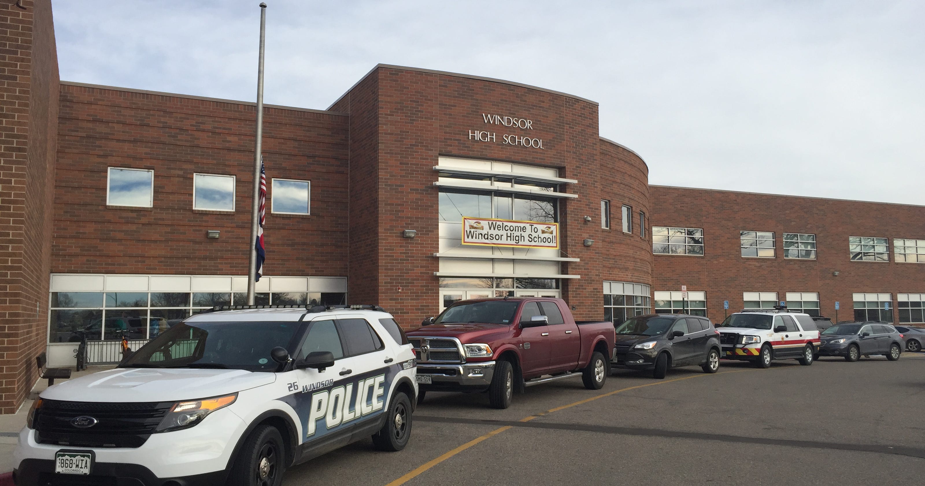windsor-high-school-mourns-another-student-death