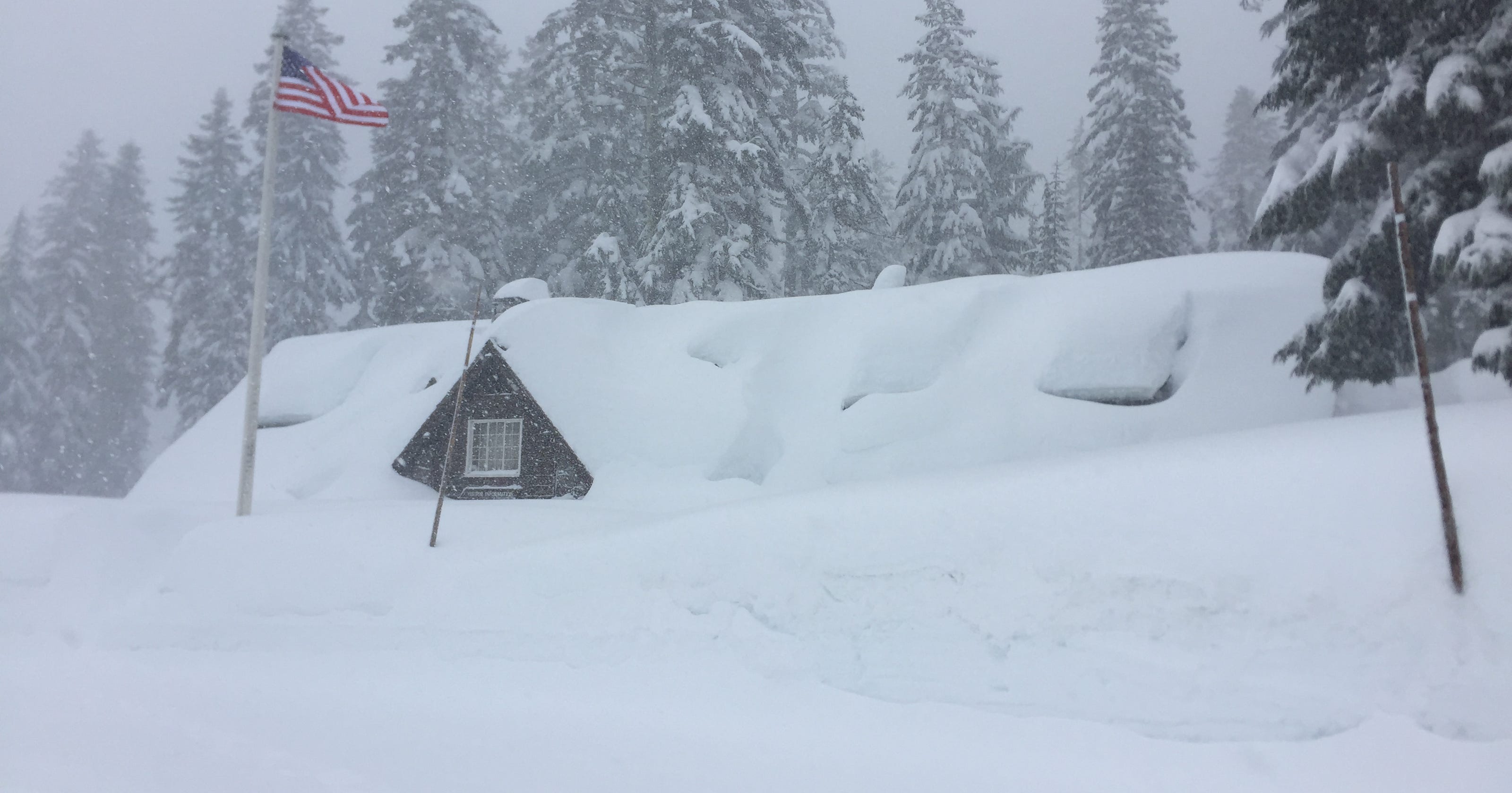 Oregon blizzard to bring 2 to 5 feet of snow to Cascades and