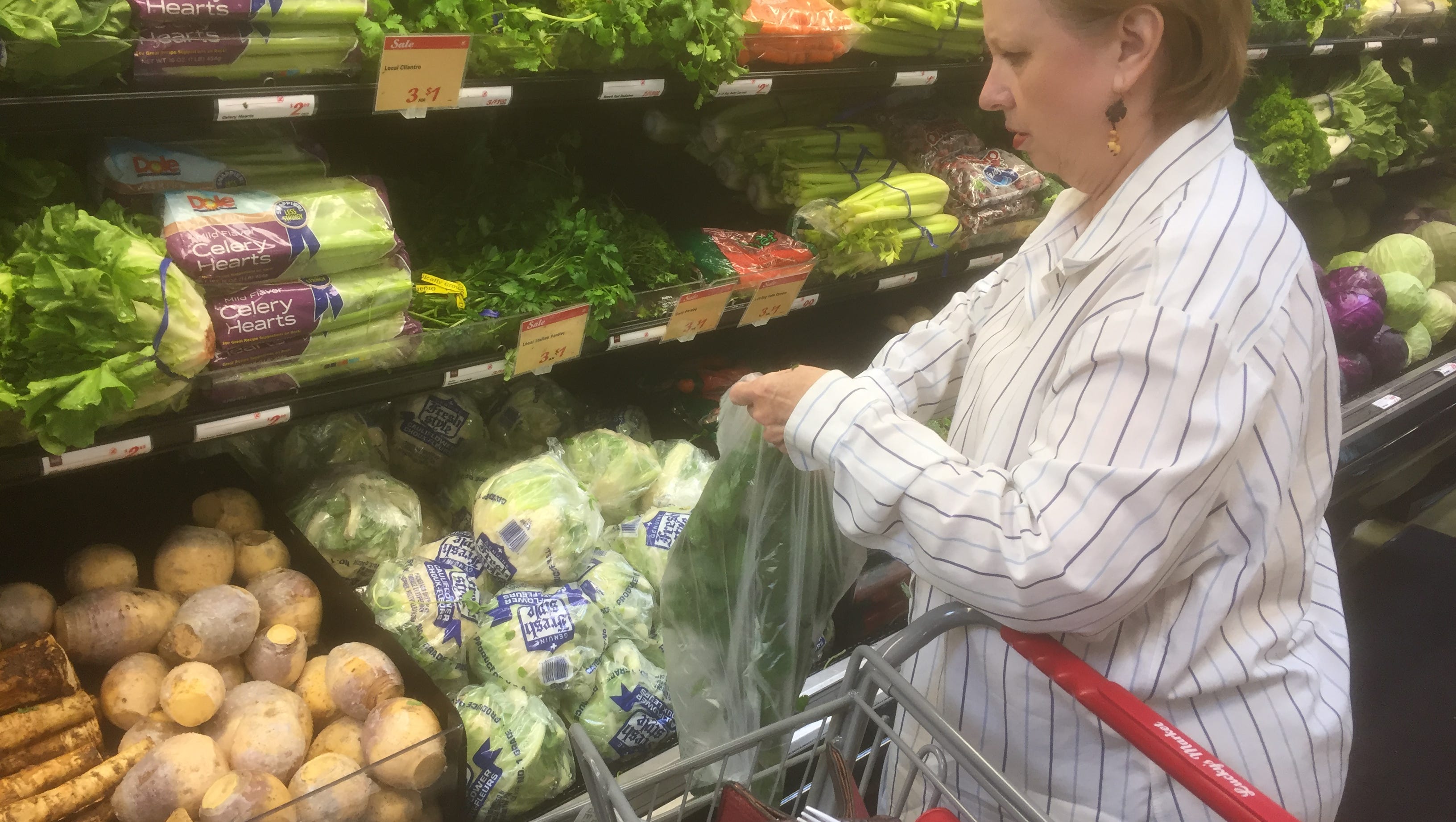 Lucky S Market In West Melbourne Stays Open As Others In Florida Close