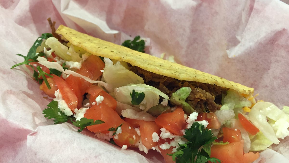 PHOTOS Fuzzy's Tacos now open in Murfreesboro