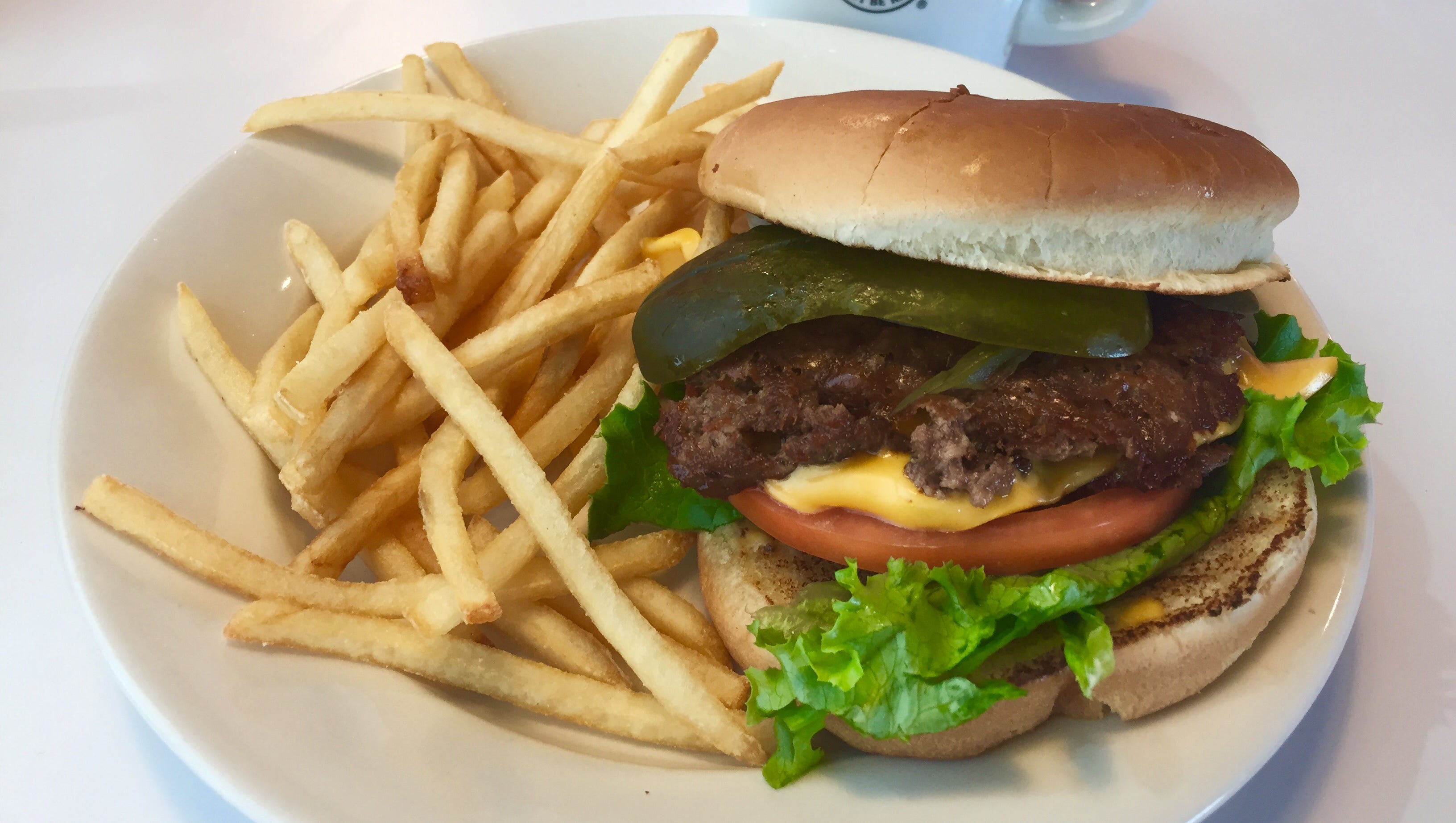 Burgers Salted With Hype At New Reno Steak N Shake