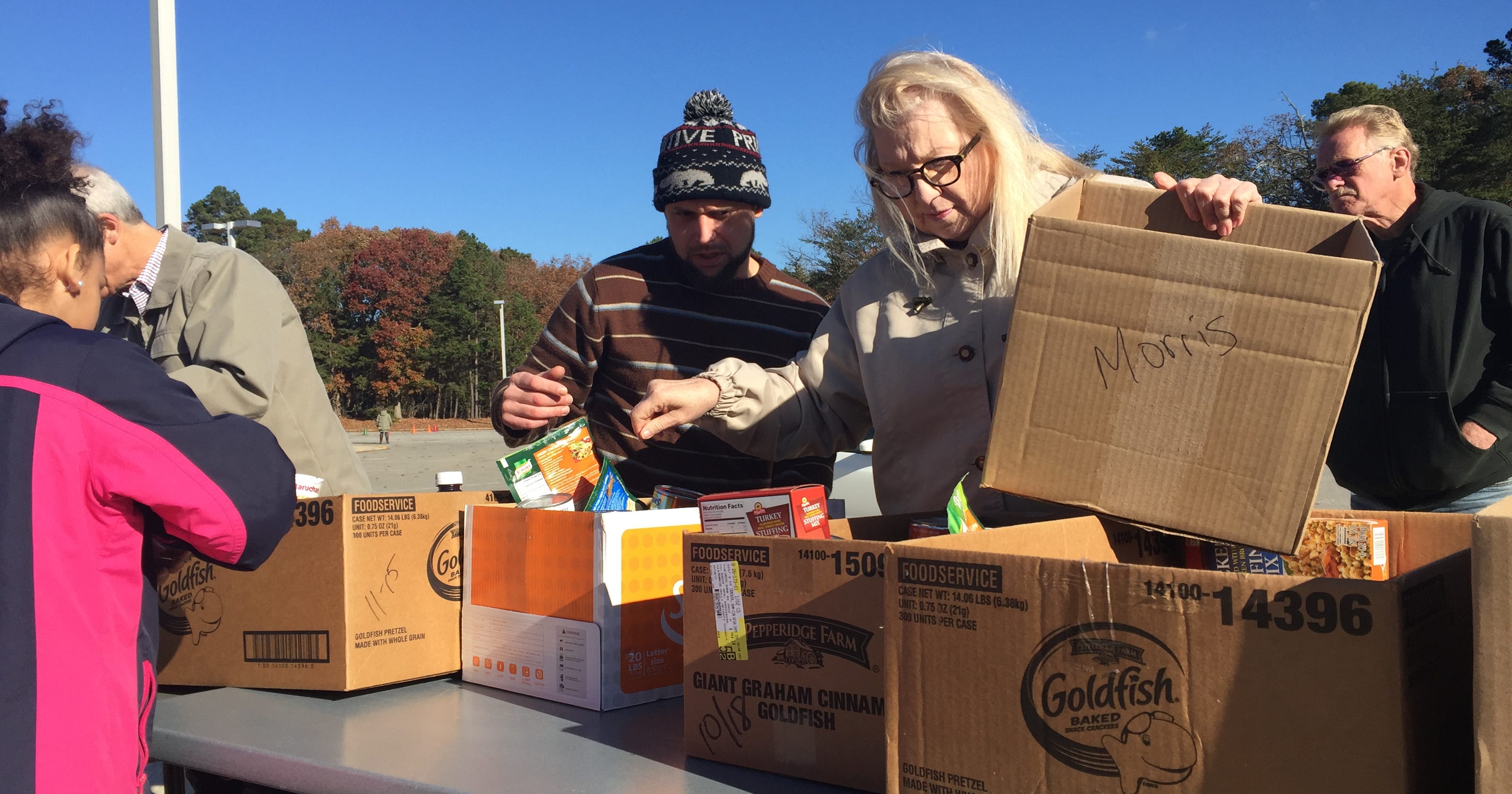 Millville ministry, Holly Heights school connect with Thanksgiving food