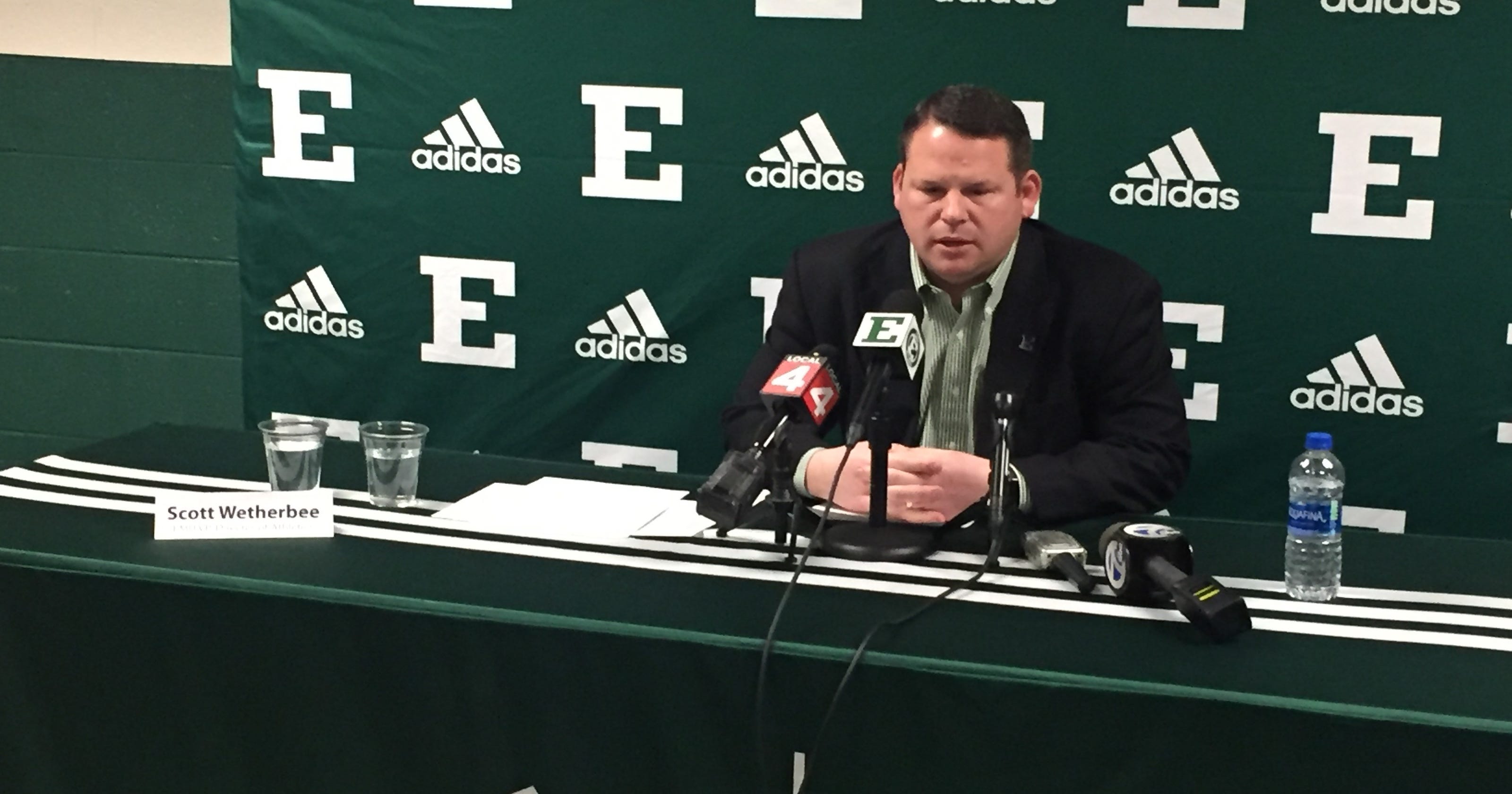 Emu Cuts Four Sports Leaves Football Untouched