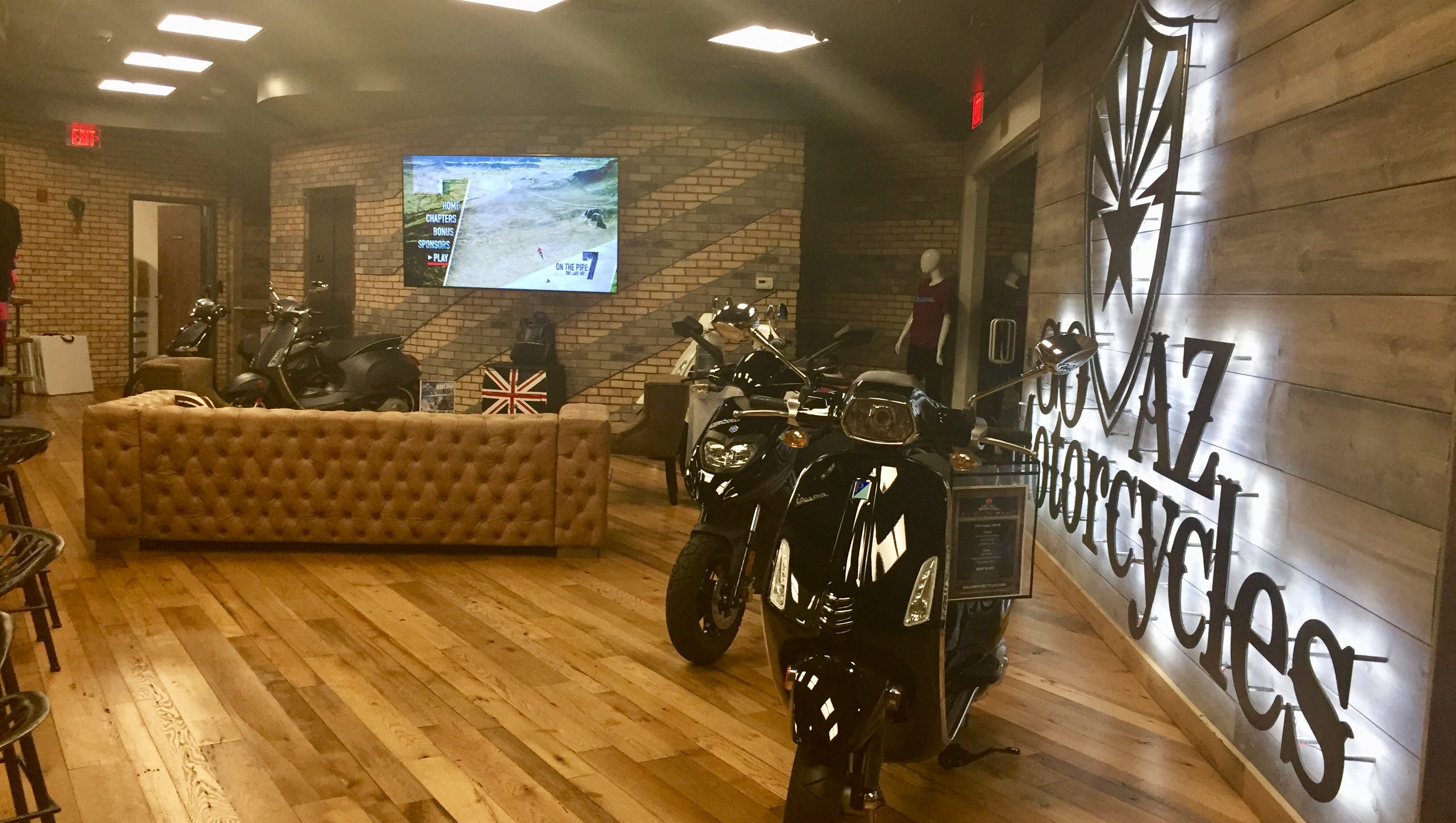 Peoria S P83 Grows Hotels Theater And Restaurants