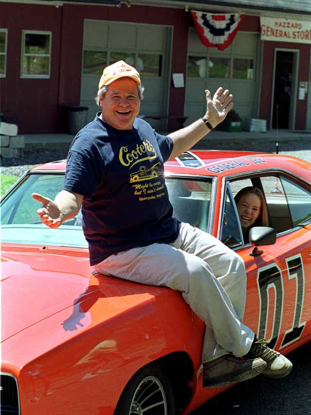 Confederate Flag Gets Dukes Of Hazzard Yanked Get them out of here.