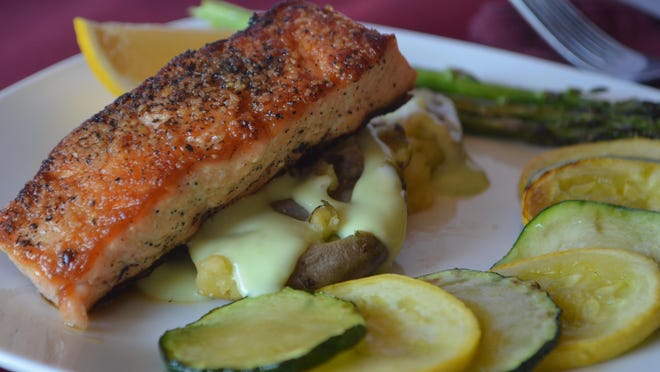 Course 2: Seared salmon with wasabi smashed potatoes, served with sautéed squash and asparagus.