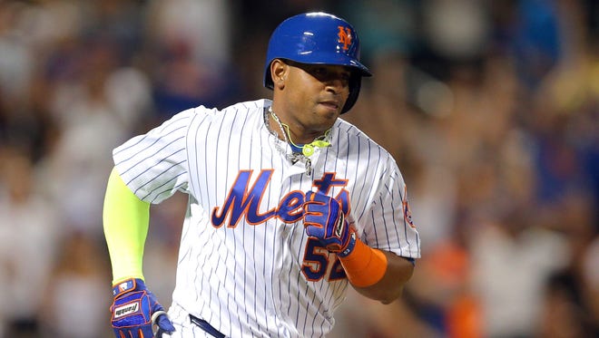Cespedes becomes one of baseball's most sought-after free agents.