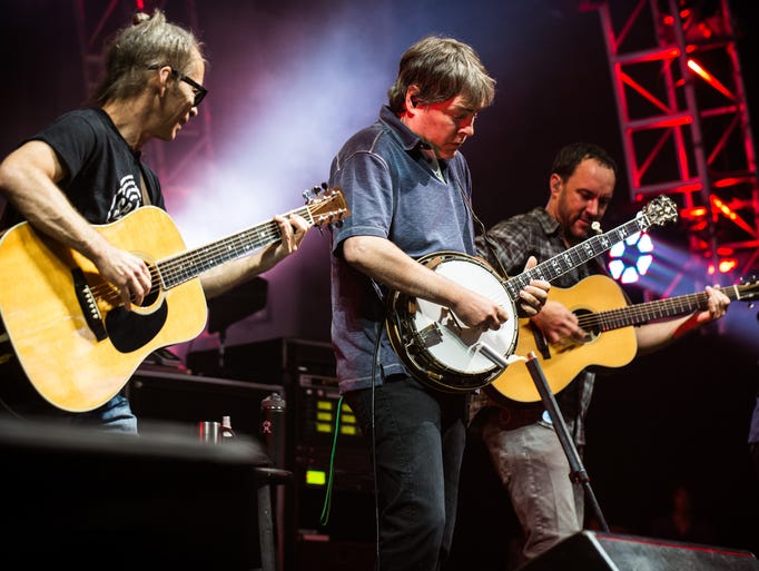 Dave Matthews Band will play Sept. 9 at Harvey's Resort