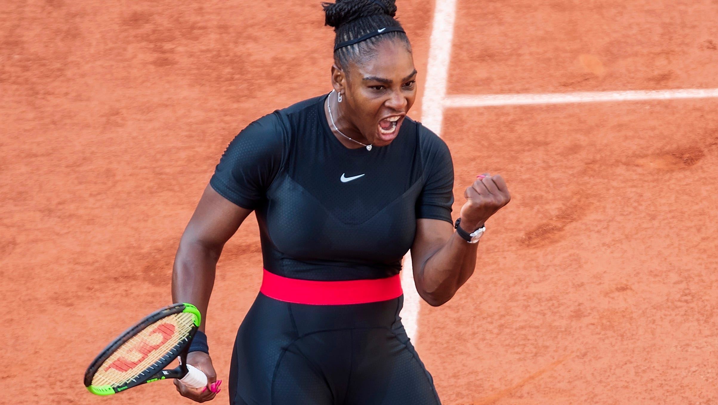 French Open Serena Williams Set For Showdown With Maria Sharapova