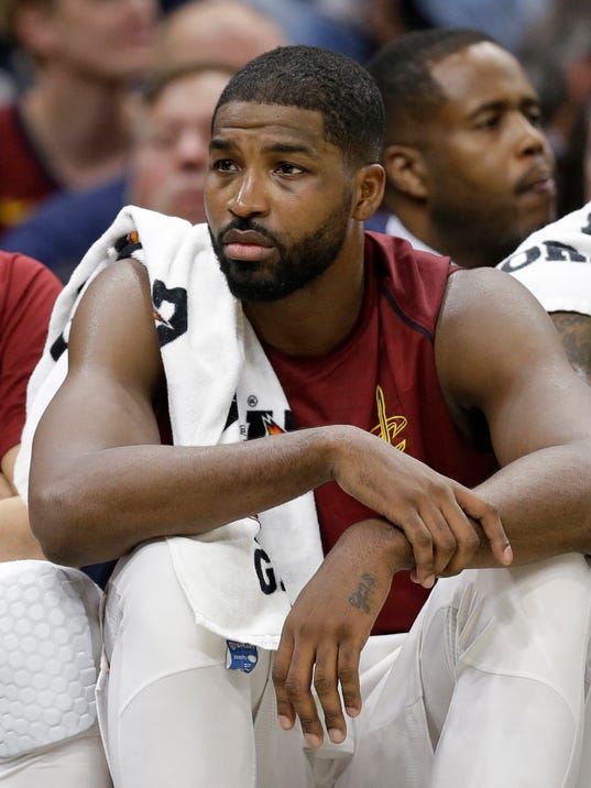  Cavs' Tristan Thompson could miss a month with calf injury 636452215303542356-AP-MAGIC-CAVALIERS-BASKETBALL-94757411