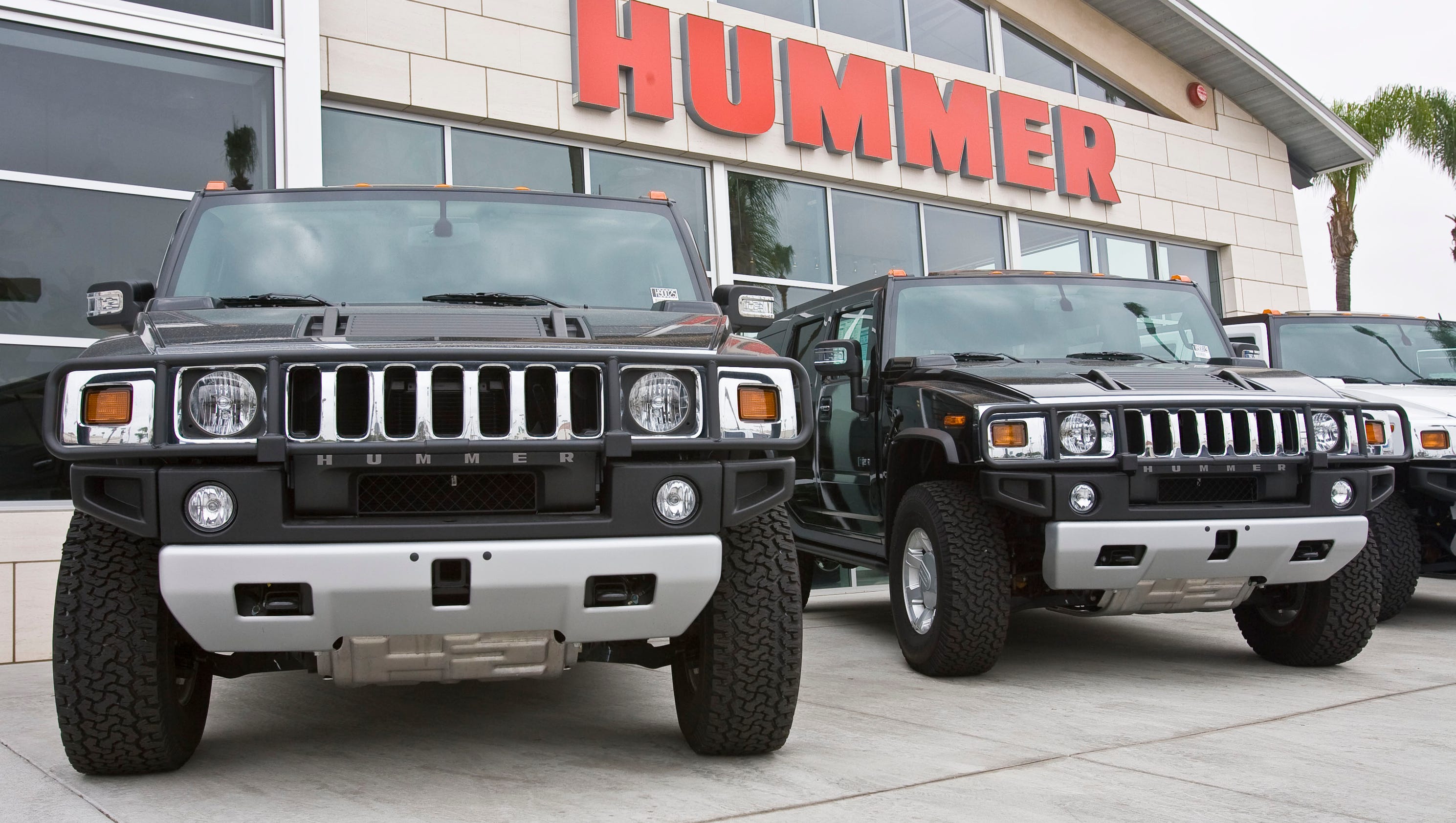 Remember the Hummer? GM is recalling it