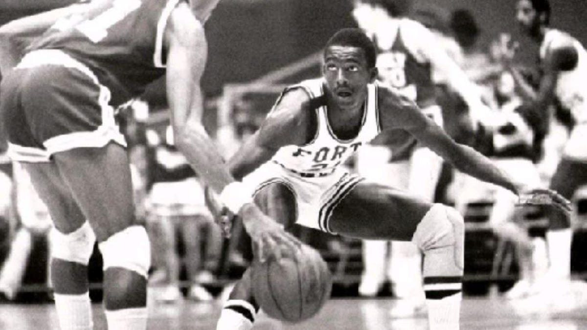 Tyrone Stephens Leader On 79 Clarke Central Basketball Team Remembered For His Heart And Love For The Game