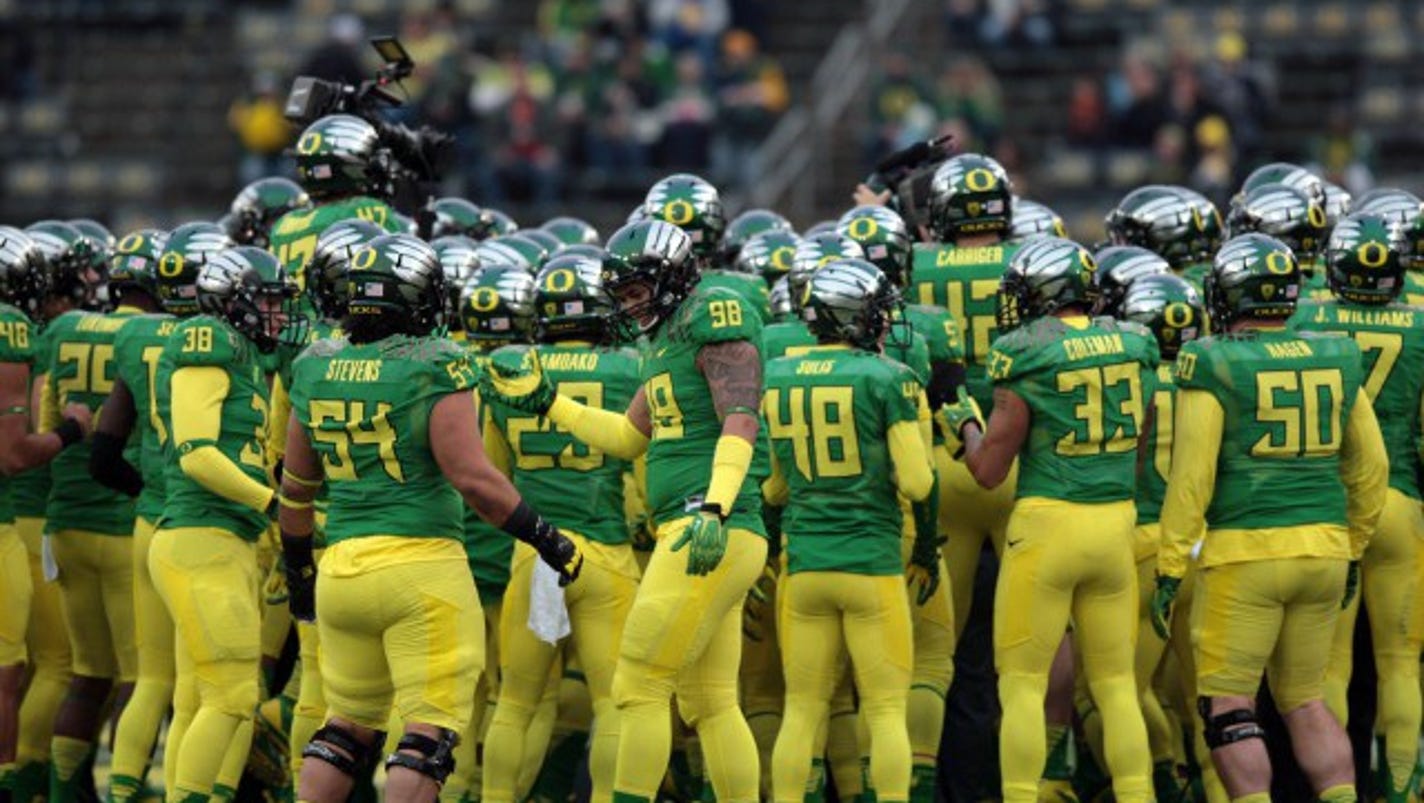 The 10 best uniforms in college football