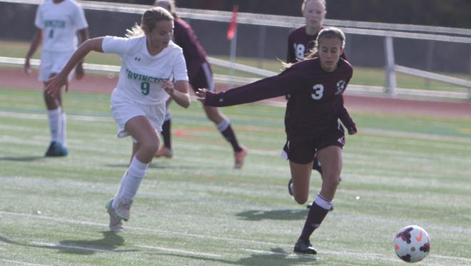Albertus Magnus defeated Irvington 1-0 in the Section 1, Class B championship game at Arlington High School on Saturday, October 31st, 2015.