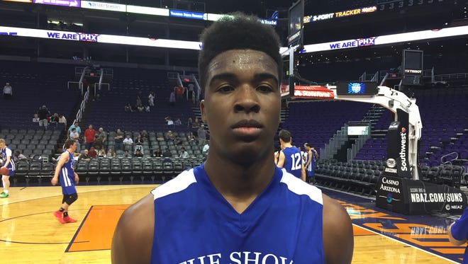 Tri-City Christian forward Nigel Shadd had a big performance in the Blue's win over the White in Arizona's inaugural The Show on Thursday at Talking Stick Resort Arena.