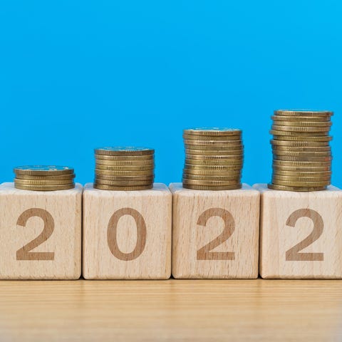 Wood blocks with 2022 on them and increasingly hig
