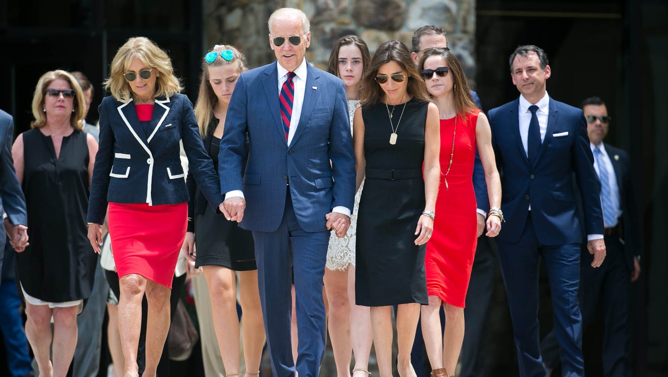 Jill Bidens Memoir 9 Things We Learned About Wife Of Joe Biden 