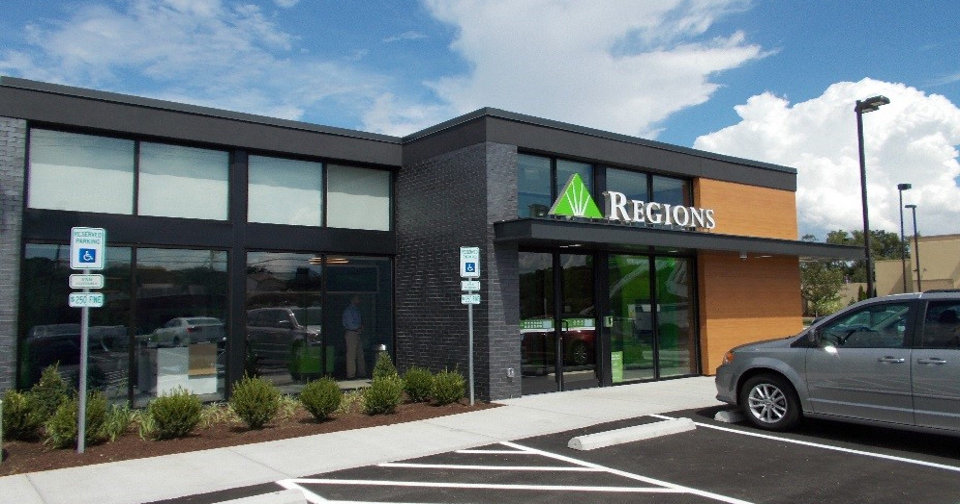 Regions Bank Near Me Open Nowr Pvz