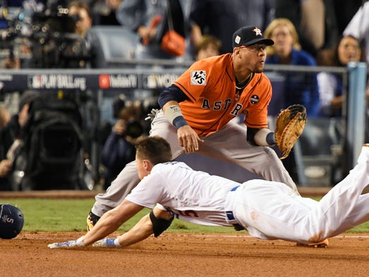 Game 7 at Dodger Stadium: Corey Seager slides back