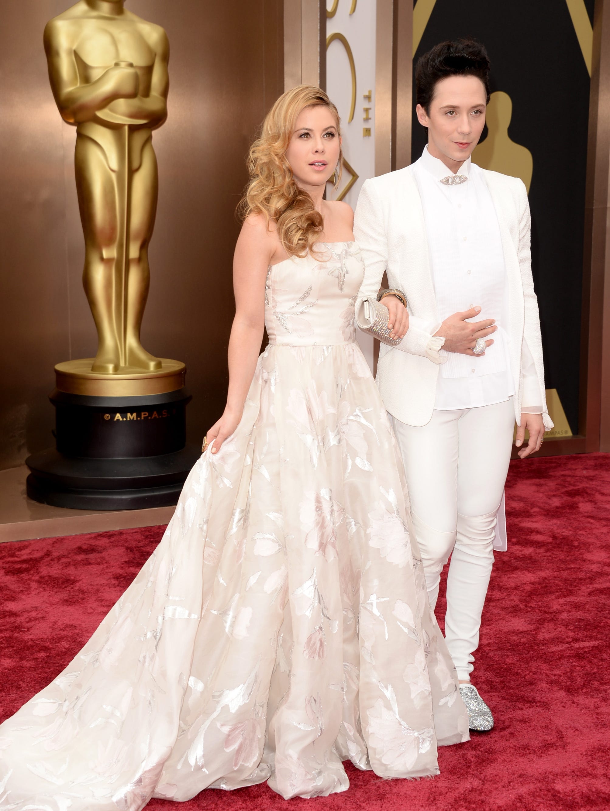 Look What Johnny Weir Tara Lipinski Wore To The Oscars