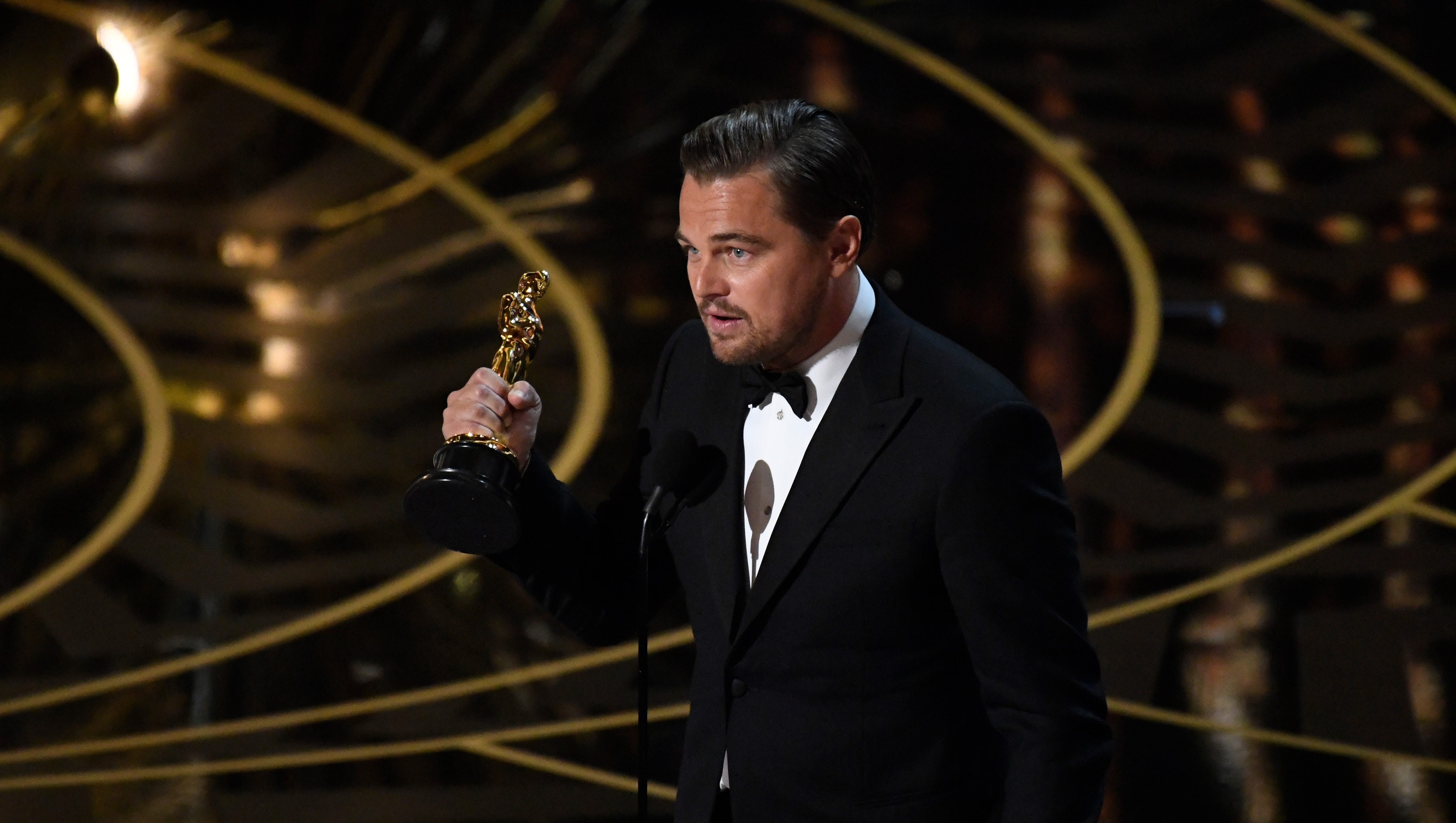 We Can Finally Kill That Leonardo Dicaprio Oscar Loser Meme