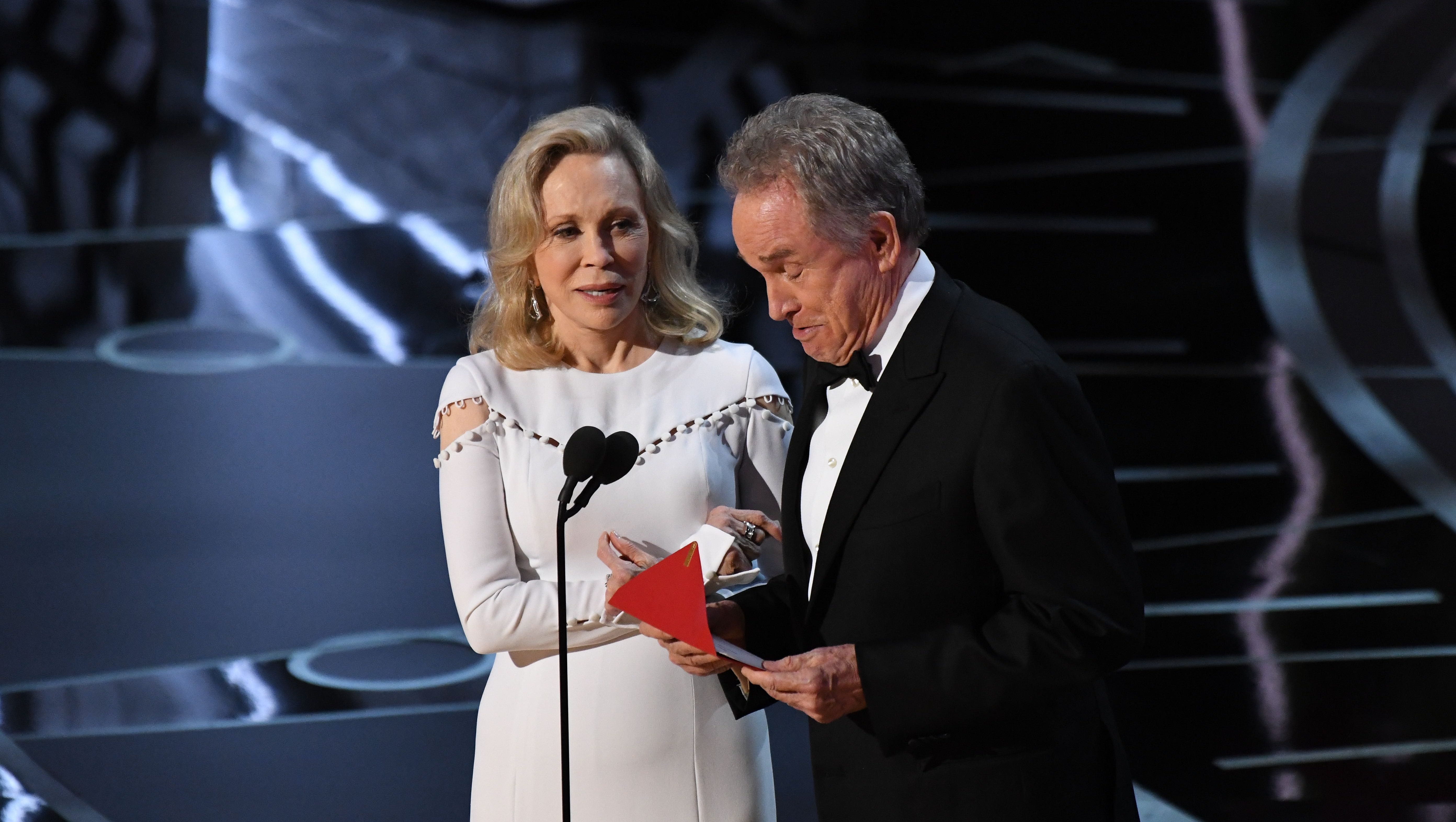 We Were There: How The Worst Flub In Oscar History Went Down