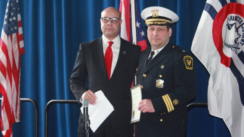 Ousted Assistant Cincinnati Police Chief S Attorney Denies Chief Eliot Isaac S Accusations