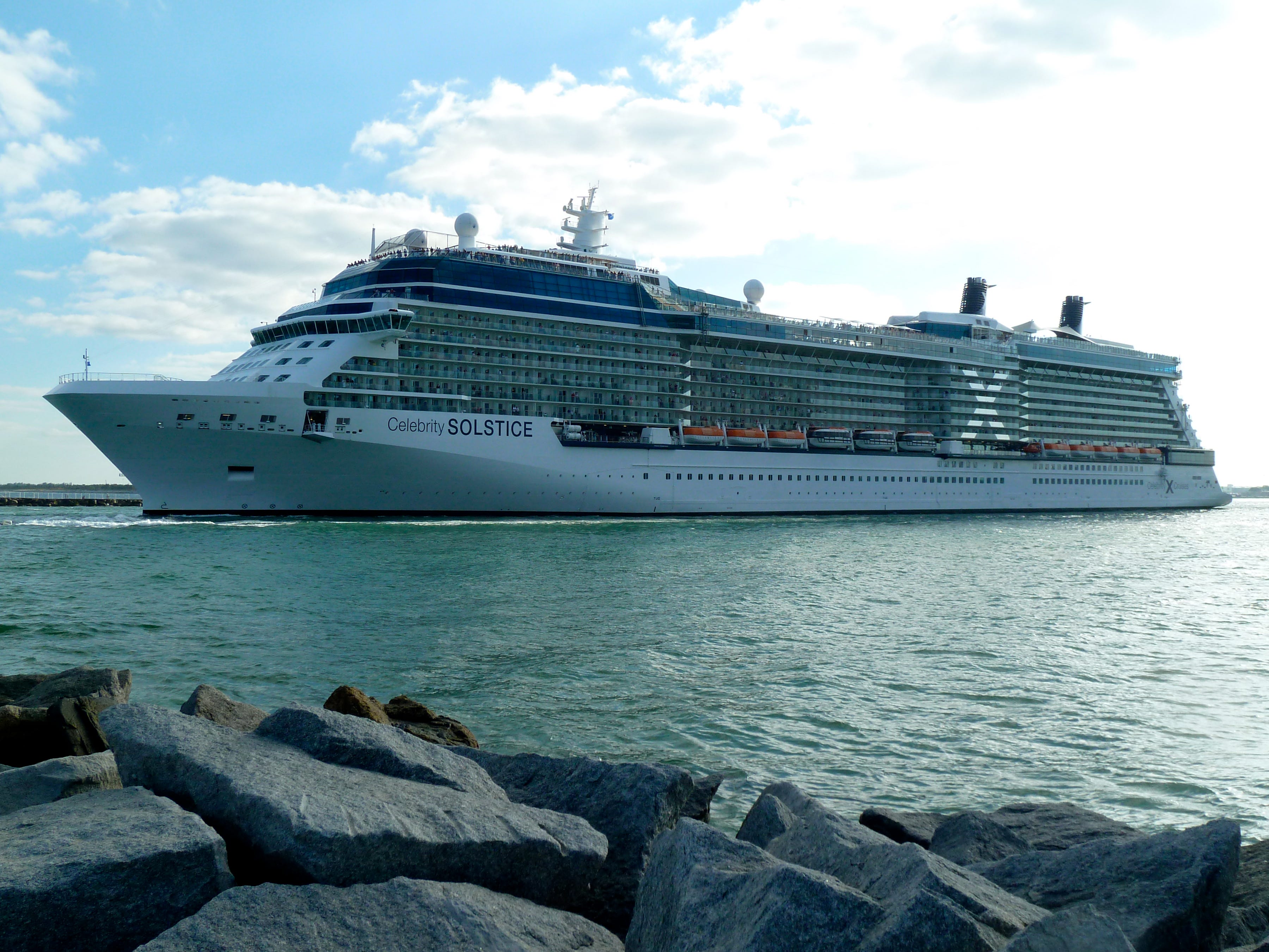 Cruise ship tours: Celebrity Cruises' Celebrity Solstice