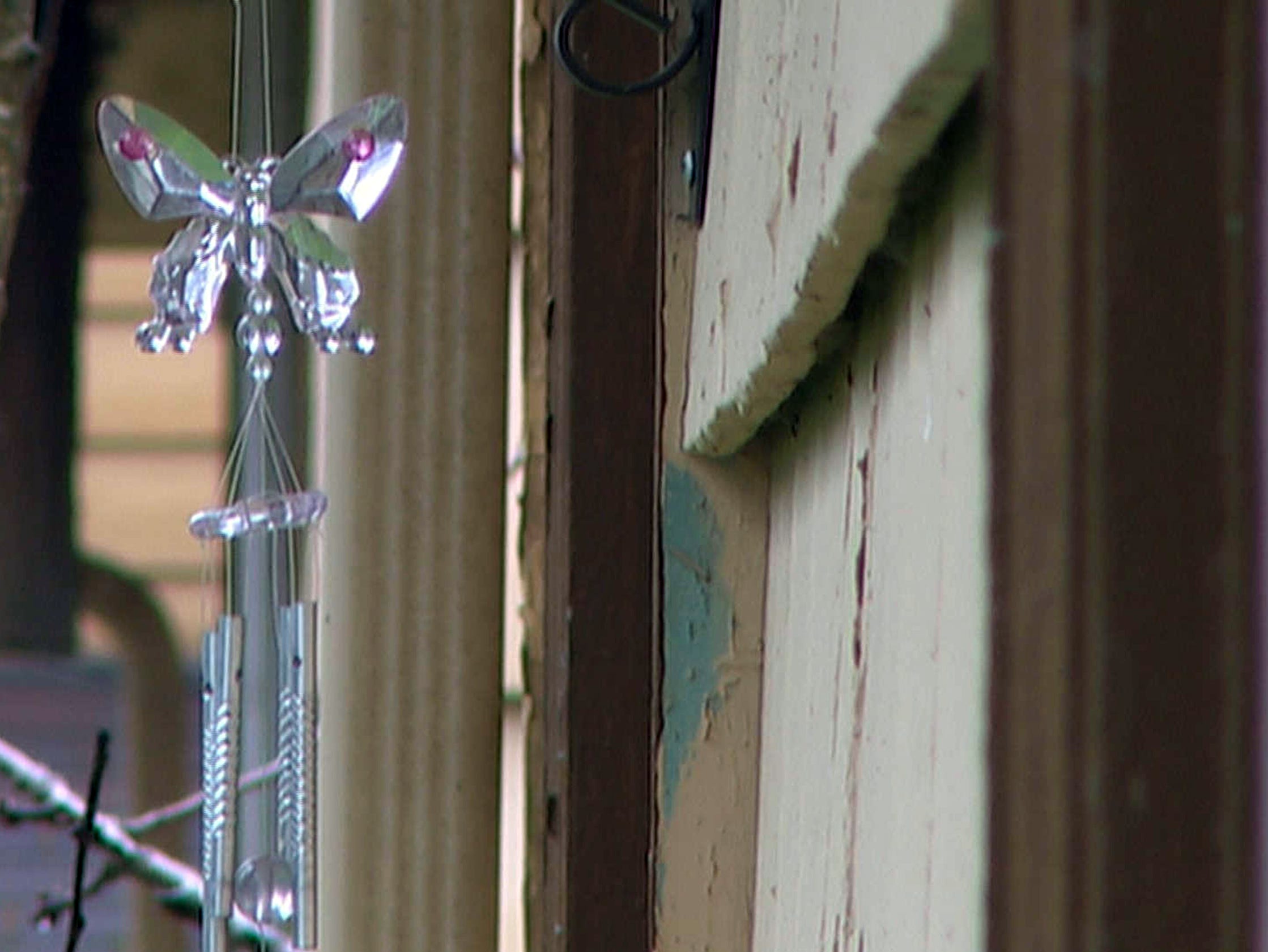 Christina Reitz used to have five wind chimes outside her Lakewood, Wash., home until a boy and his sister took one similar to this, leaving $5 and a note on March 3, 2017, to say that the butterflies reminded his sister of their dead mother.