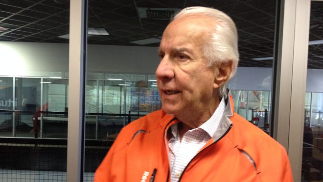 Flyers chairman Ed Snider spoke with reporters Saturday and announced that he's been cancer-free since August.