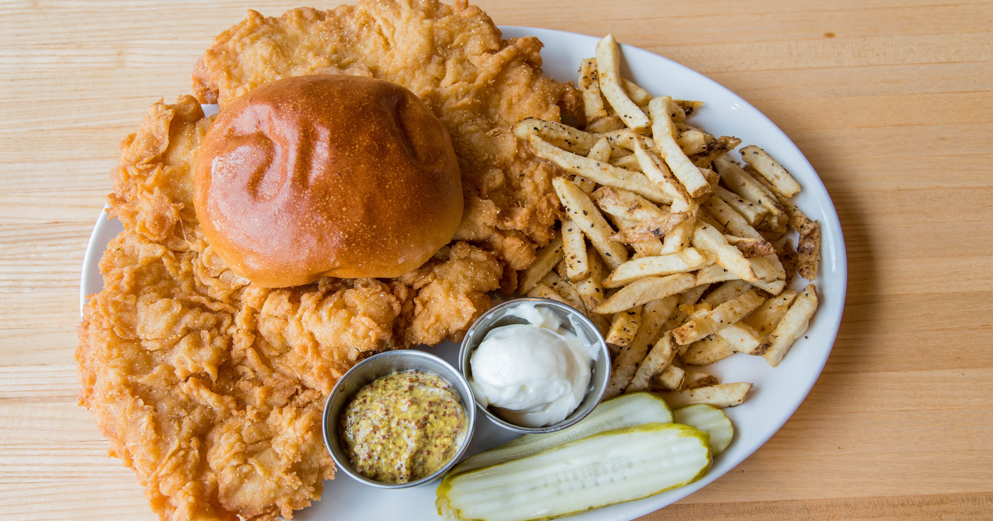 The 6 Best Fishers Restaurants Near Ikea