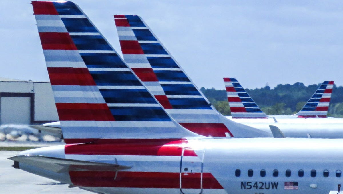 Winter Storm Diego American Airlines Cancels 1 100 Flights