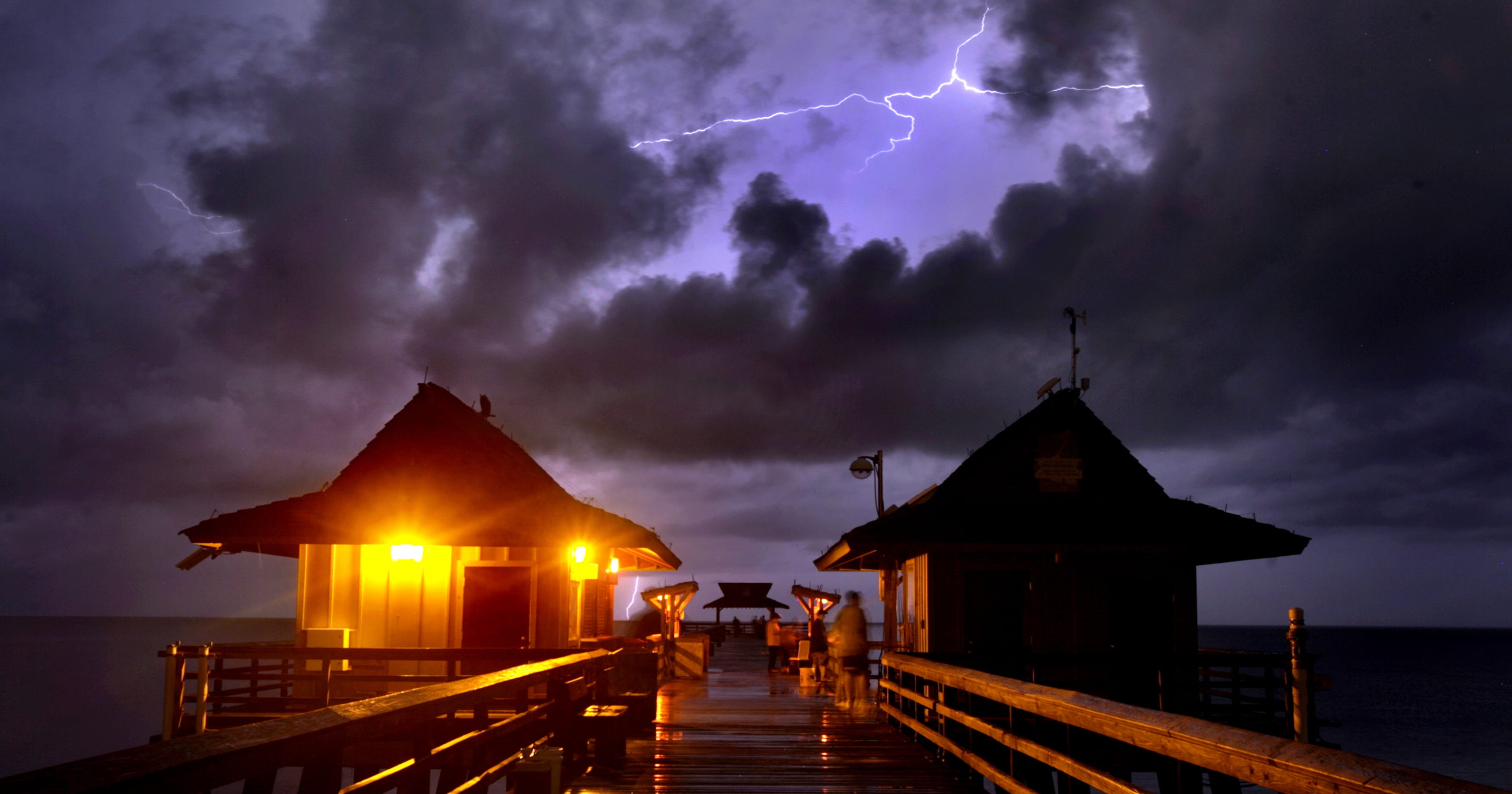 Lightning Killed 52 In Florida Injured Hundreds More Over