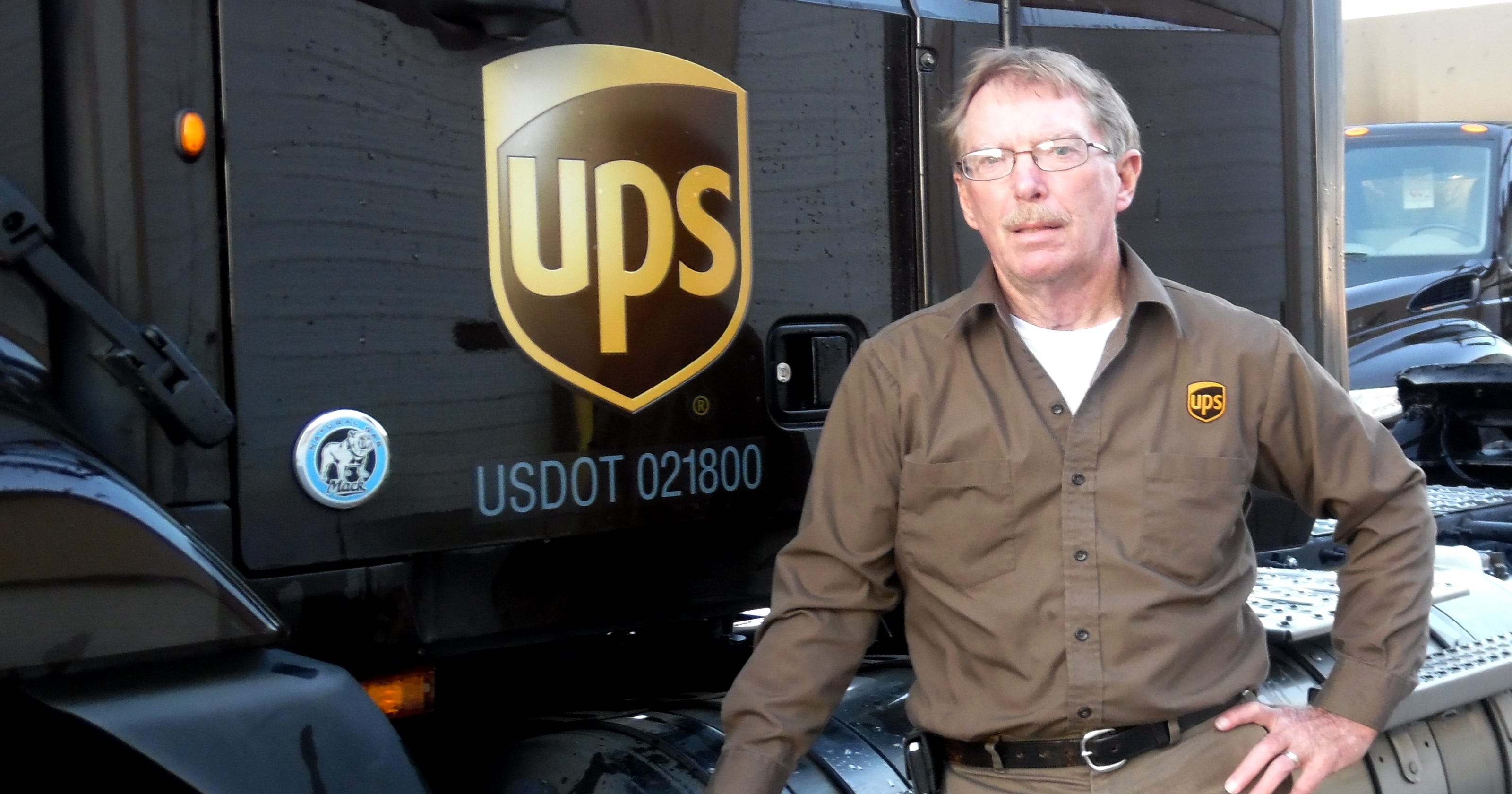 UPS will hire over 800 people in Indianapolis for the holidays
