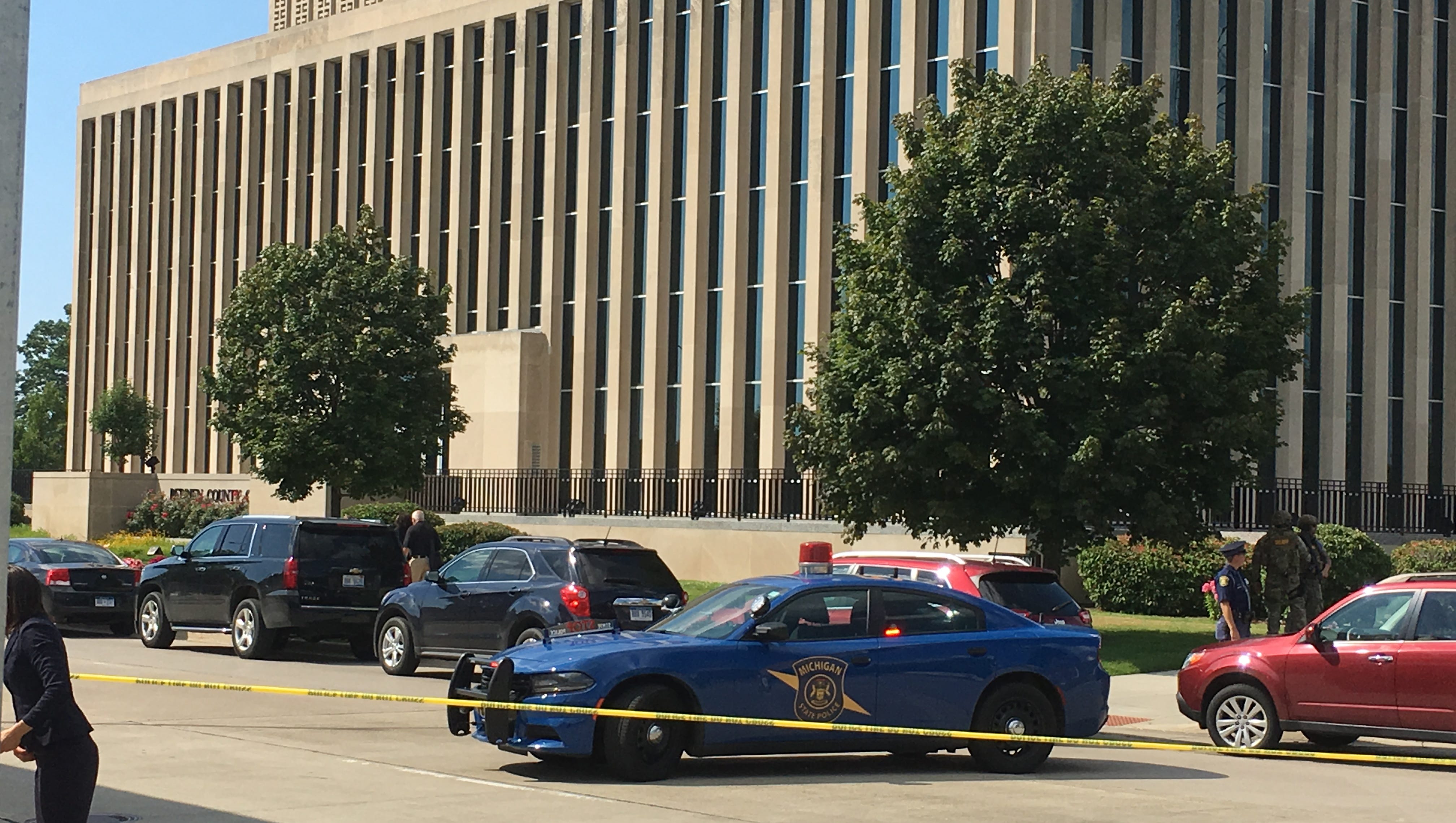 2 bailiffs, shooter dead in Berrien County Courthouse shooting