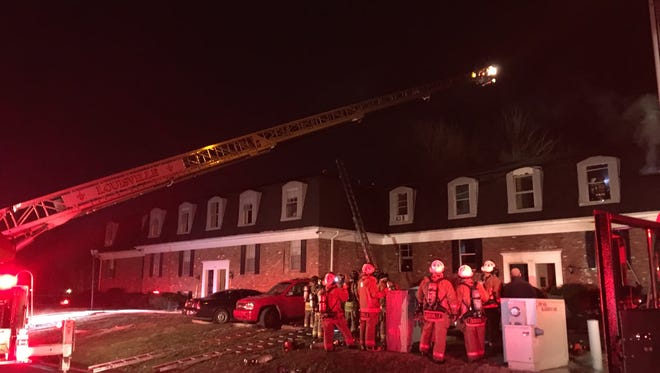 Louisville Fire Department responded to a fire at a Beechmont apartment building Thursday evening.