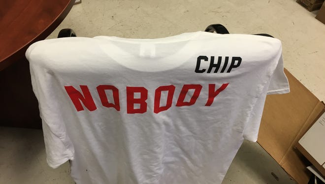T-shirts around the Oakland football program have blank fronts and the words "chip" (on the shoulder) and "nobody" written on the back. The shirts signify the team's relative anonymity heading into the 2017 season.