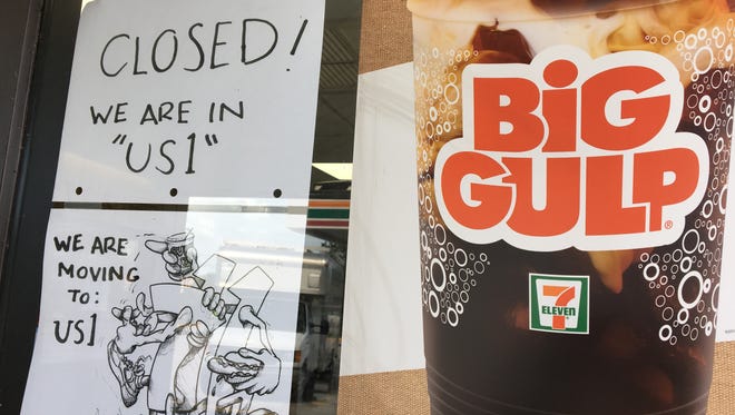 The 7-Eleven on South Kanner Highway in Stuart has closed.