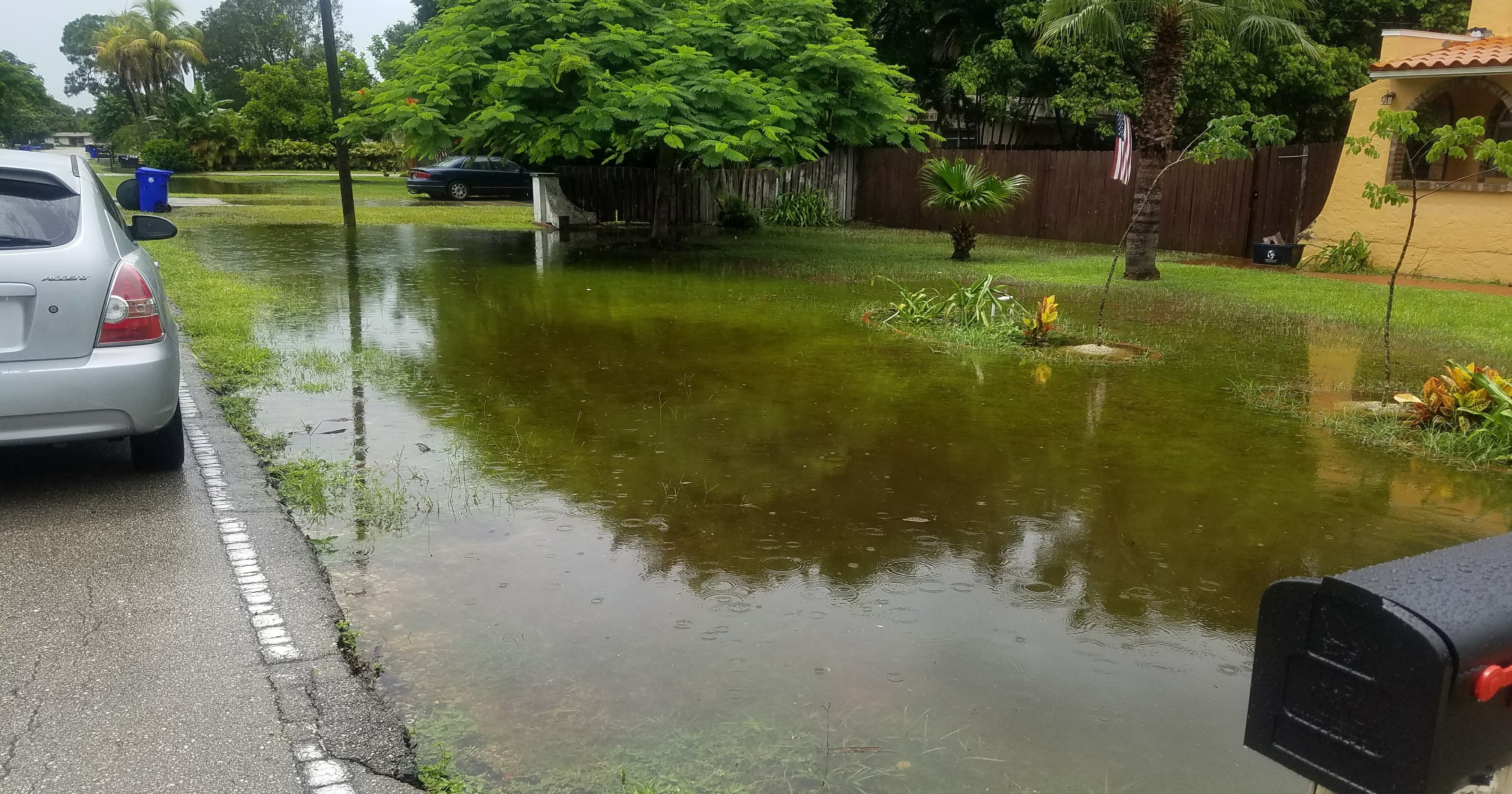 Photos Flooding on Coronado Road in Fort Myers