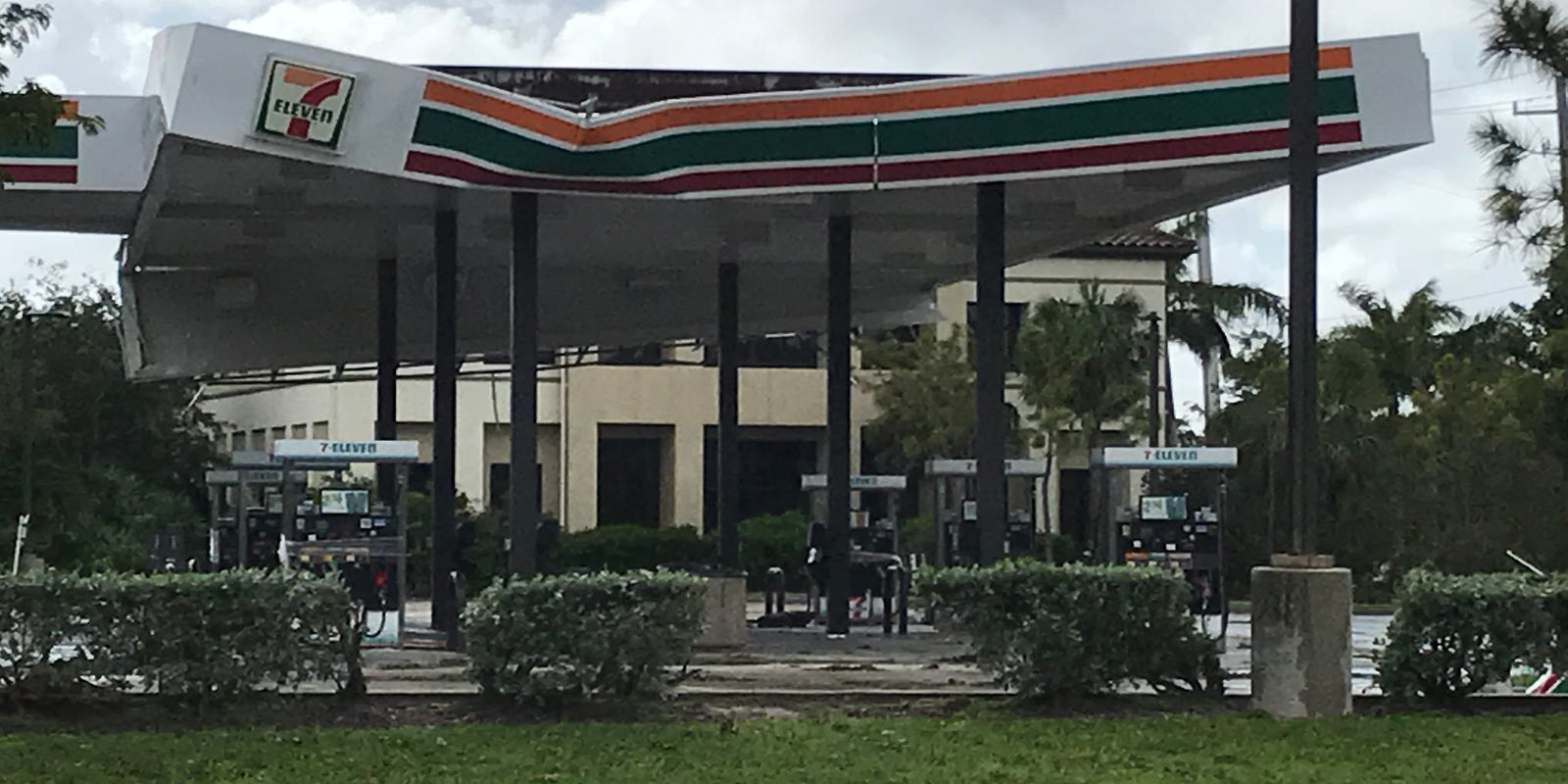 Hurricane Irma Expected To Batter Boost Floridas Economy